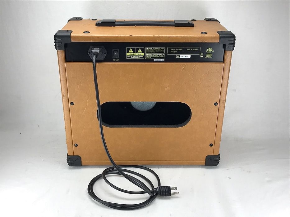 Amplificador stagg novo64552852426498124