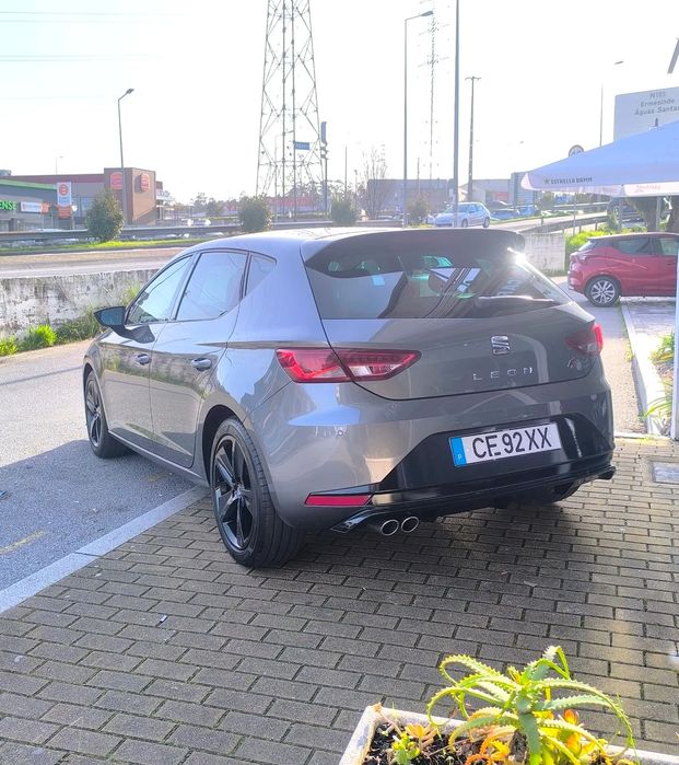 SEAT Leon 2.0 TDI DPF S&S FR