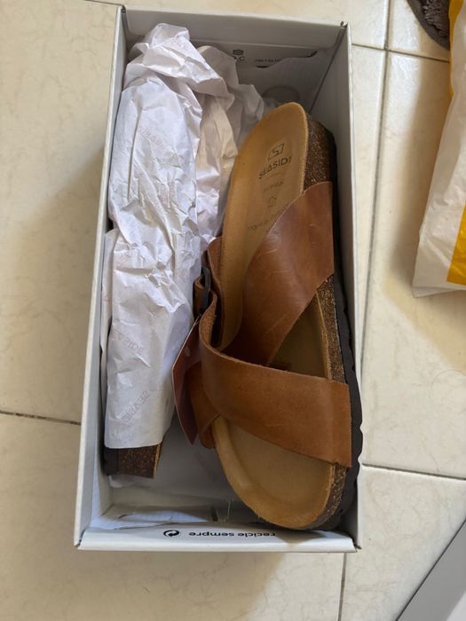 Sandália pele camel