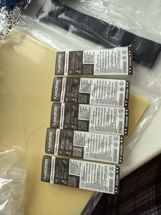 Тату педаль, тату машинка, картрнджи, нубір для початківця