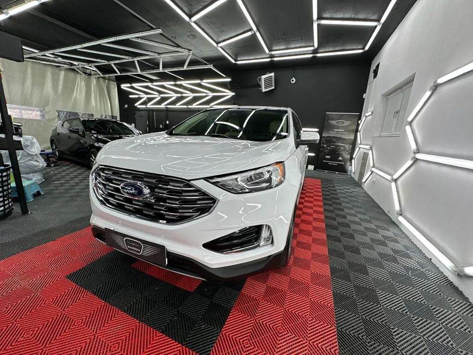 Ford Edge Ford Edge 2021, niski przebieg