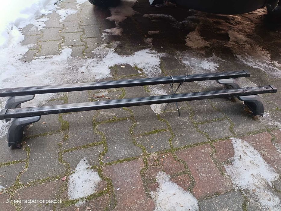 Bagaznik regulowany Thule belki dachowe 110cm