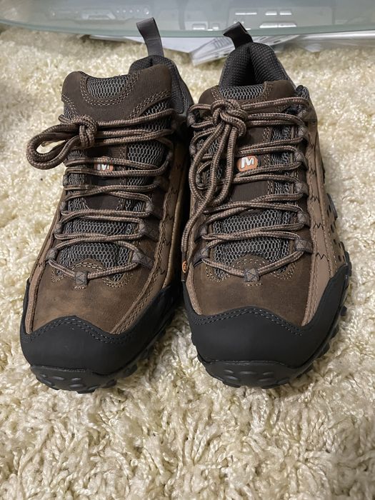 Трекинговые осенние ботинки / кроссовки MERRELL