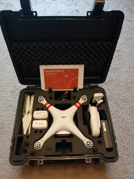 Квадрокоптер DJI Phantom 2 Vision +