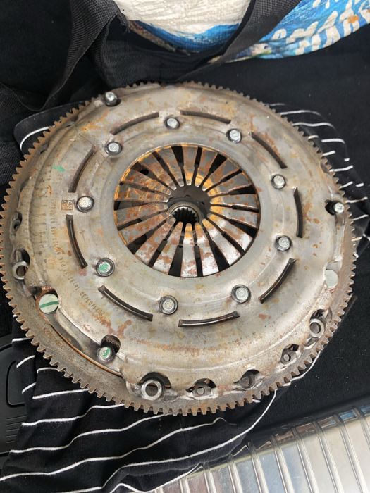 embraiagem bimassa para peugeot 2008 1,5 de 2021