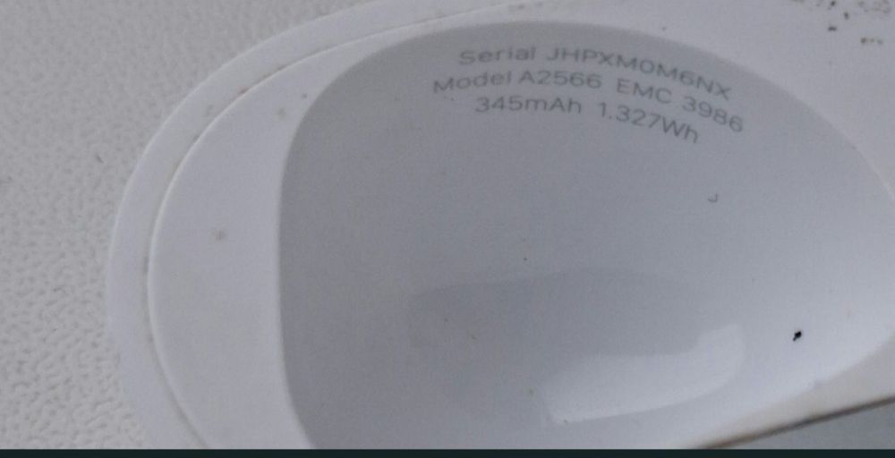 Apple AirPods 3rd generation И Apple AirPods Pro 1-го поколения