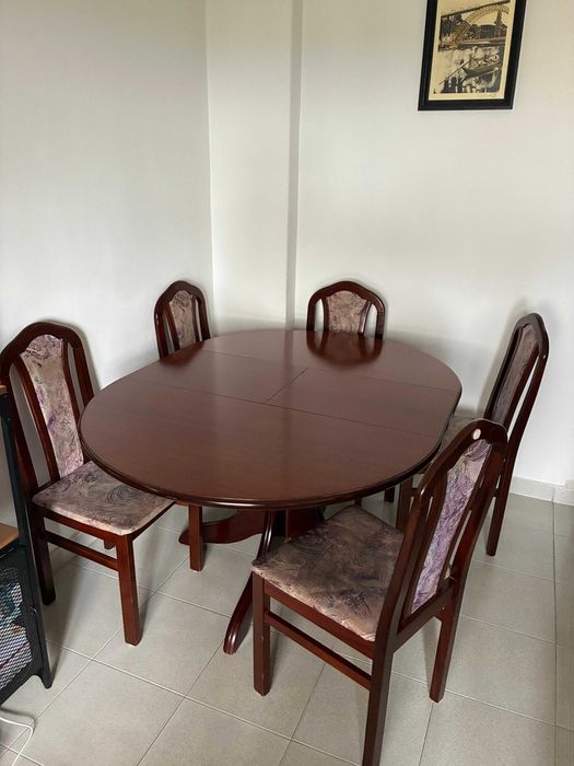 Mesa de jantar extensível, madeira maciça, 5 cadeiras