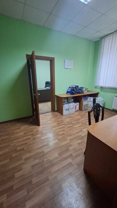 Продаж приміщення 1 й поверх