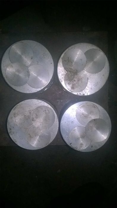 Поршень трактор КАМАЗ КАМАЗ-740 Поршень ваговий Алюміній