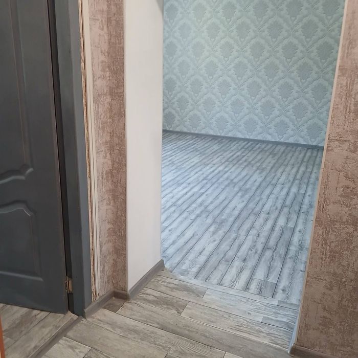 Продается 2-комнатная квартира в сталинке по ул. Химиков.