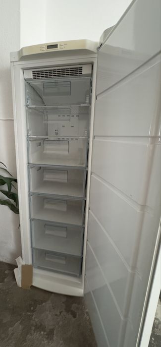 Arca congeladora Electrolux