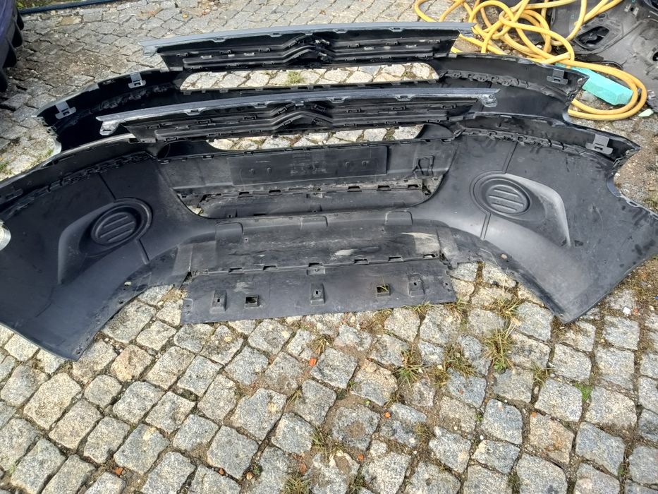 Parachoques citroen Berlingo Peugeot partner 2010