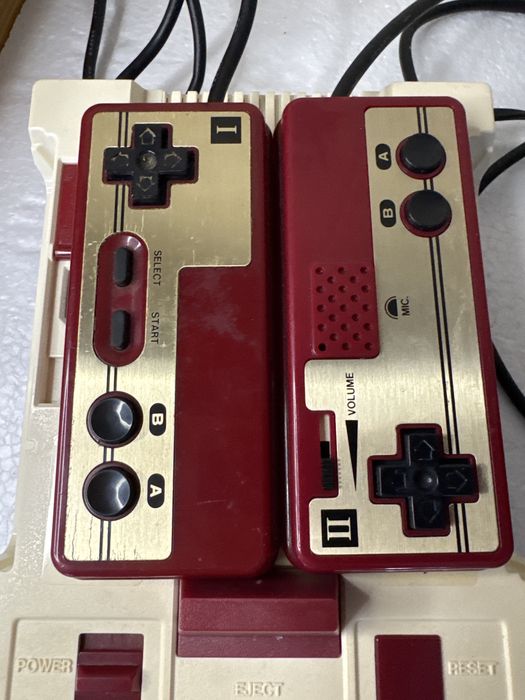 Konsola Nintendo Famicom - mod AV, zasilacz, gry - japoński Pegasus