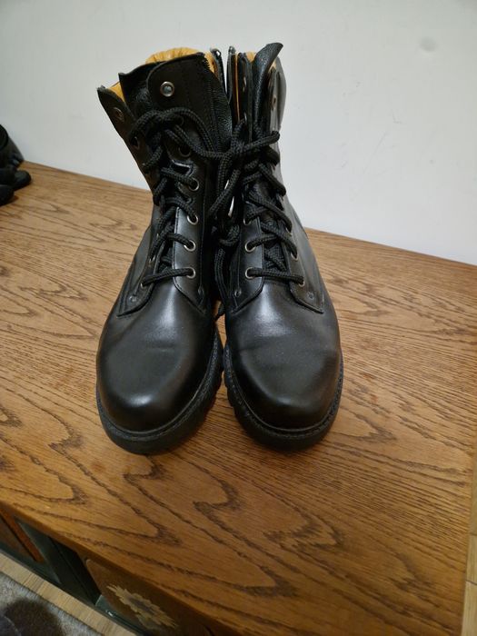 Buty skórzane ocieplane rozm. 47