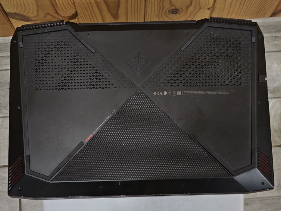 Hp Omen 15.6"/i5 3.5GHz/GTX 1050 4GB/RAM 12/SSD 256GB