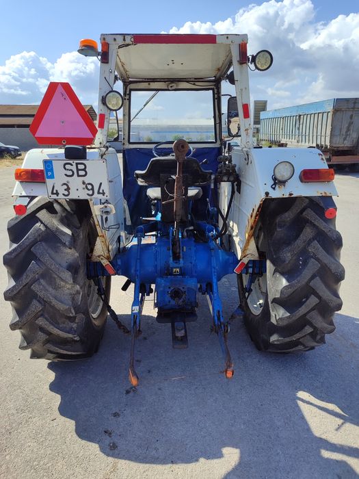 Trator Ford 4610 4x4