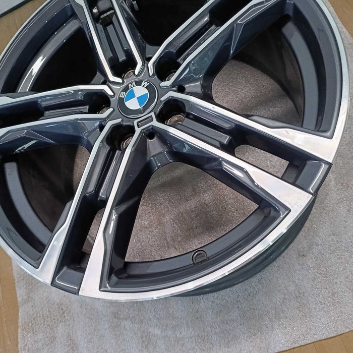 Felga Aluminiowa BMW Style 819M 8J 18" ET57 5x112 8092352