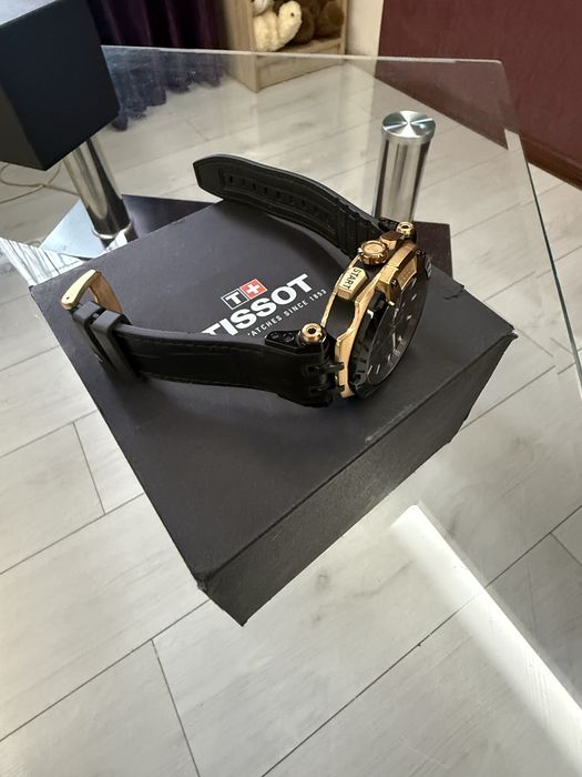 Tissot T-race механічний хронограф