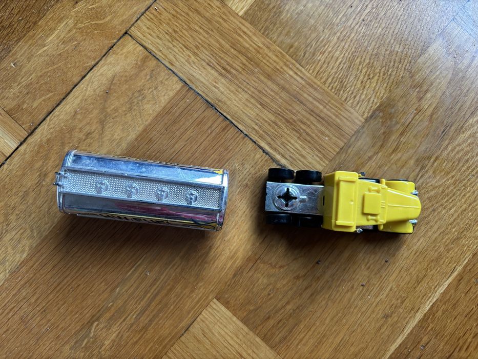 Cysterna hot wheels