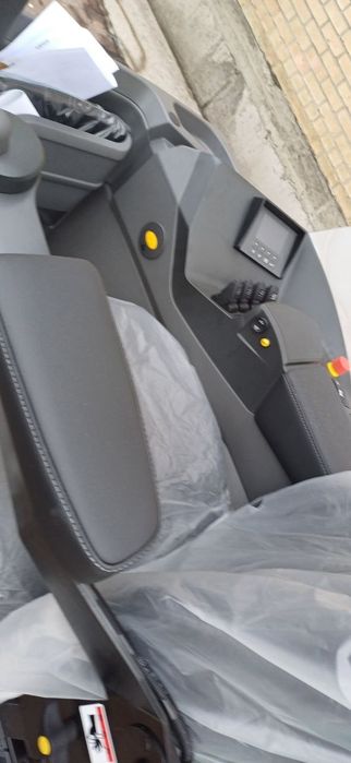 Rich truck Mitsubishi RB20N3
 з Li-ion АКБ 48v/460Ah, зарядний пристрі