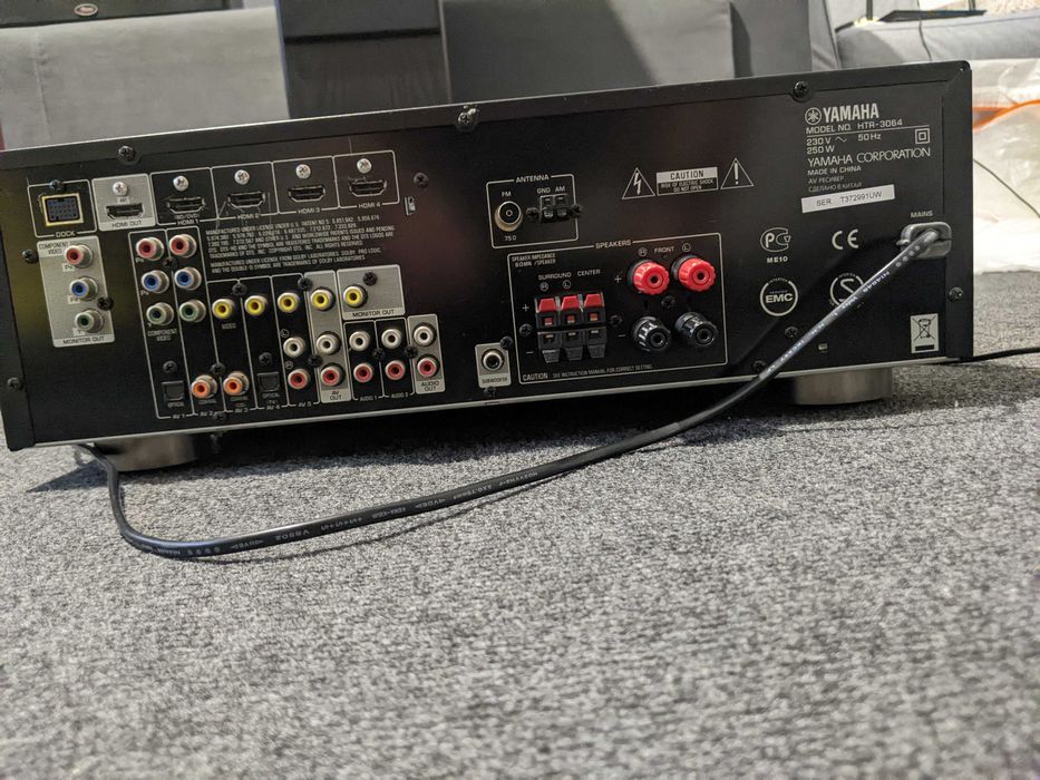 Kino domowe Yamaha subwoofer Magnat