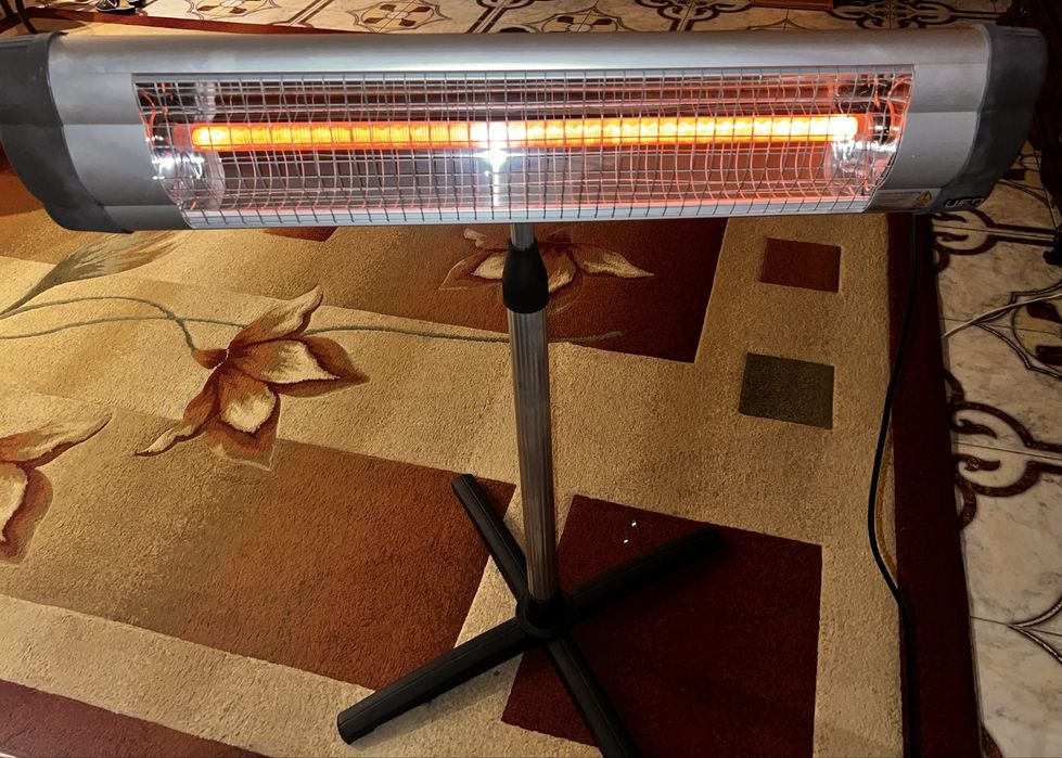 Обогреватель Ufo s 18 Уфо ( оригинал) в комплекте со штативом