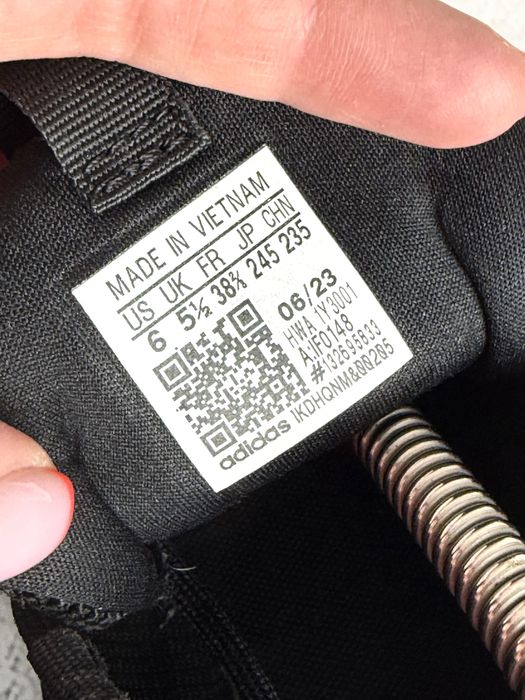 Кросівки жіночі Adidas Racer TR23 38(24.5)