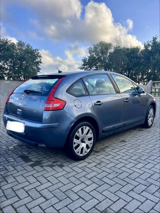 Citroën C4 1.4  90cv | 2005 — photo 3