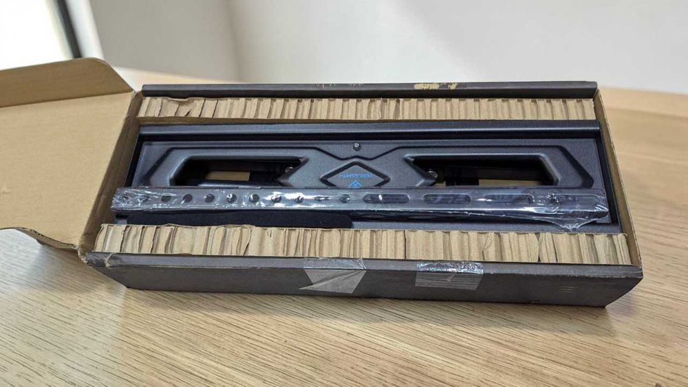 Кріплення для телевізора Perlegear поворотне TV Wall Mount до 45 кг