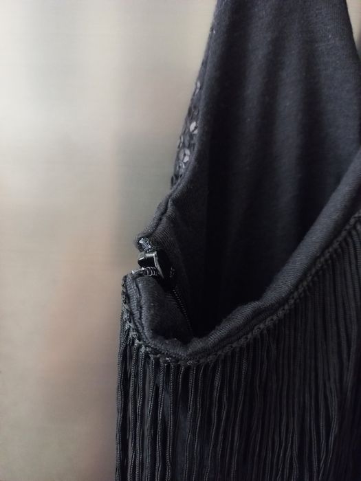 Vestido/túnica preto novo com franjas e lantejoulas