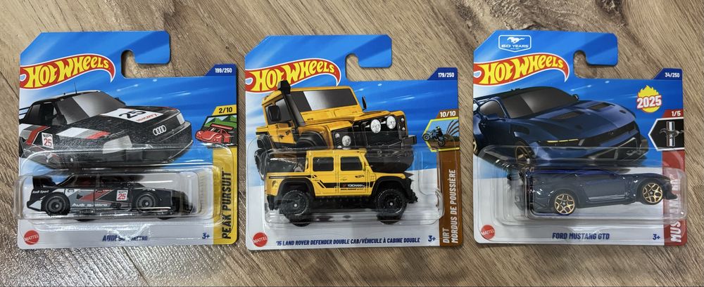 Audi 90 Quatrro Land Rover Defender Double Cab Ford Mustang GTD HW