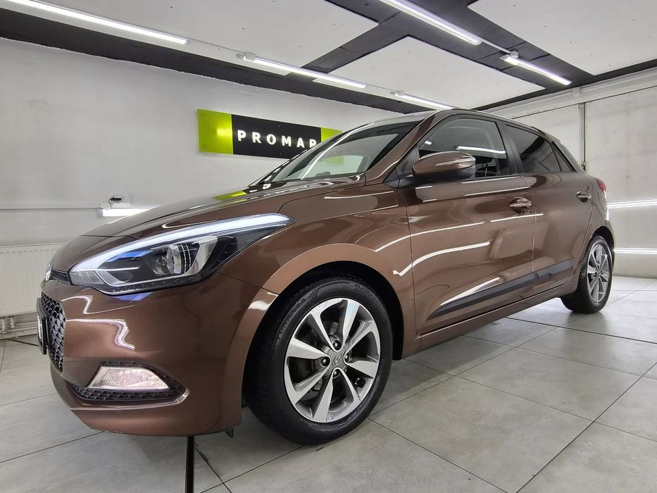 Hyundai i20 Bogata wersja Klimatronik podgrzewane fotele+kierownica Serwis ASO