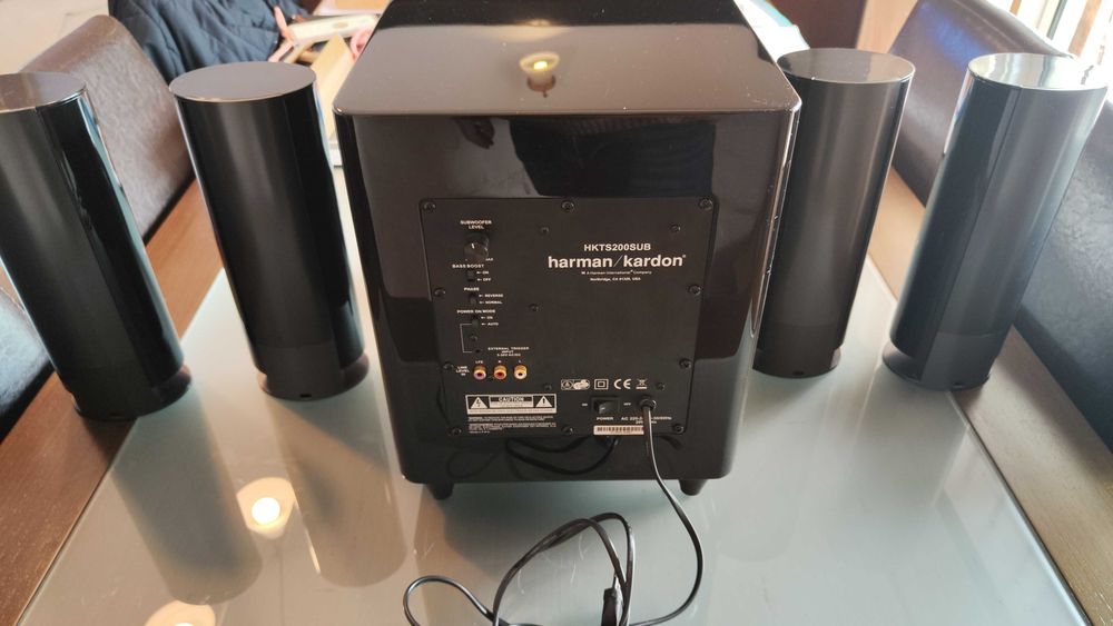 Colunas Harman Kardon HKTS 30 - home cinema