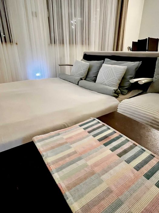 Apartament z widokiem  z sauną i kominkiem.