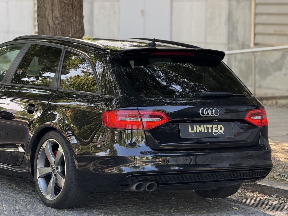 AUDI A4 2.0 TDI S-LINE