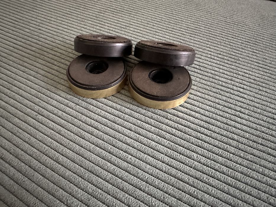 Nóżki  Pioneer do sprzętu Audio
