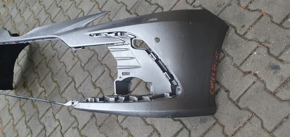 Toyota camry viii lift zderzak przód