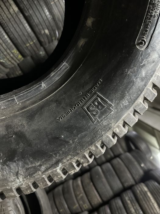 Шини індустріальні 31х13.5-R15 BRIDGESTONE 4шт