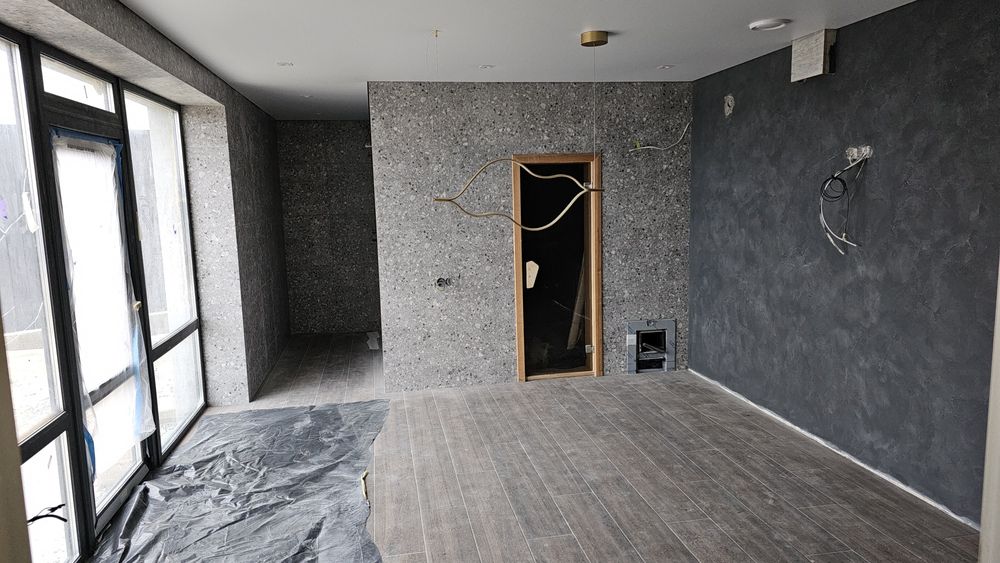 Продам новий елітний будинок Вільне біля Ліани