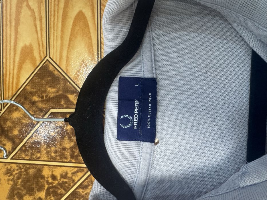 продам футболку fred perry