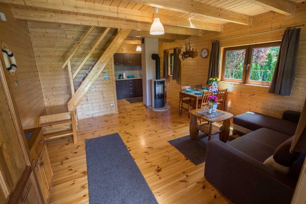 DOMEK DĘBKI - WOLNY nocleg, domki, apartament (Karwia)