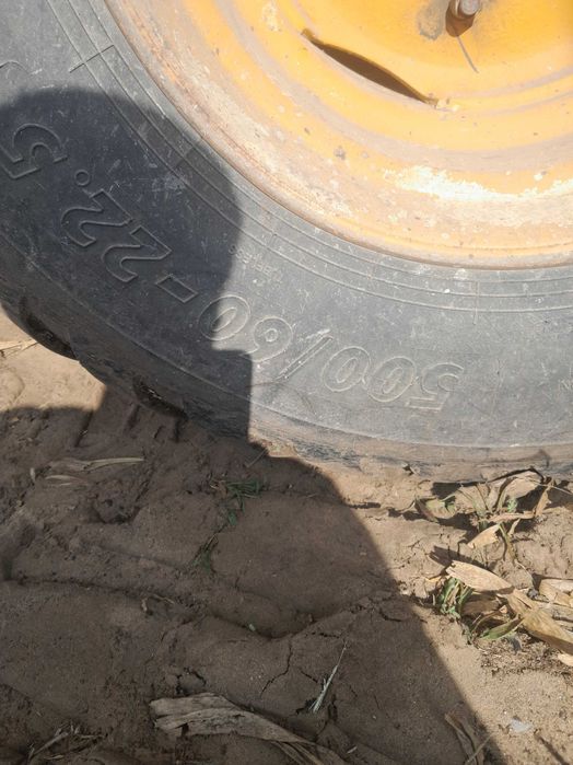 Koła opony bkt 550/60/22.5