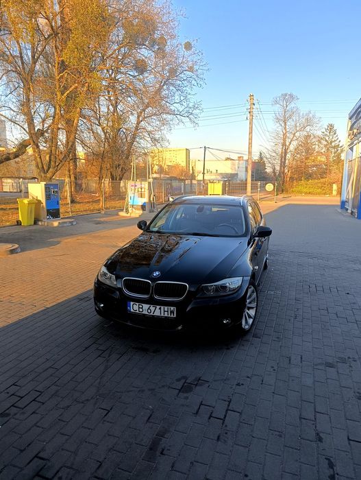 BMW Seria 3 BMW e 91 325 xdrive