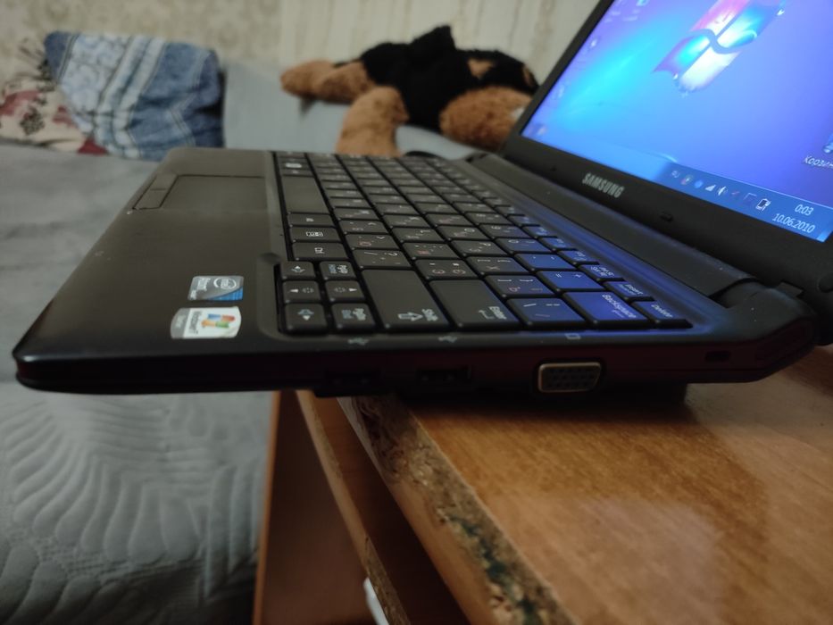 Продам нетбук  SAMSUNG N145 Plus