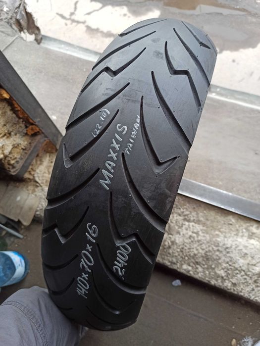 Мотошина резина на скутер HONDA SH 100 110 120 130 140/ 70 80 R16
