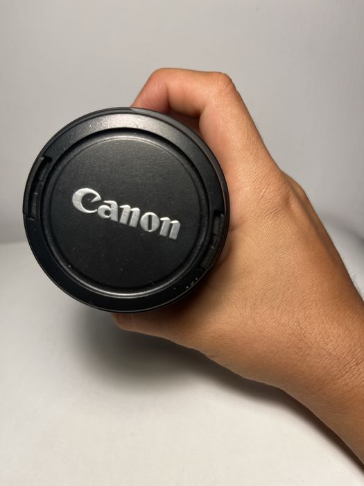 Canon EF 75-300mm f/4-5.6 III