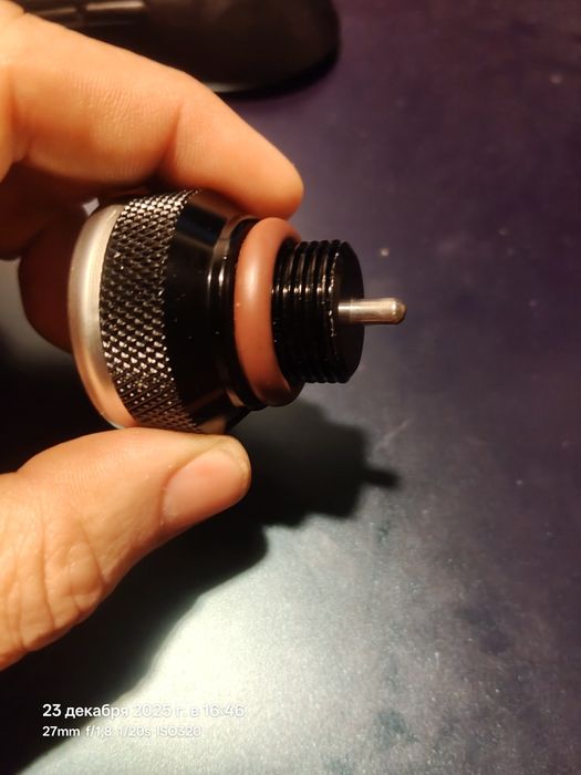 Датчик температуры масла двигателя мотоцикла