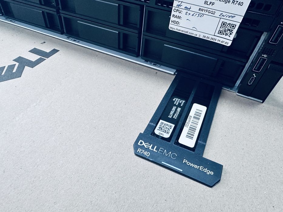 DELL Poweredge R740xd  8LFF 2x Gold 6150 128GB RAM