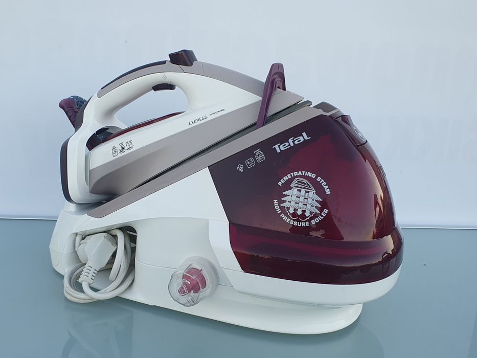 Stacja parowa Tefal gv7781 generator pary
