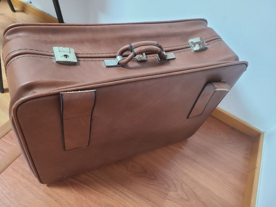 Mala de viagem antiga decorativa